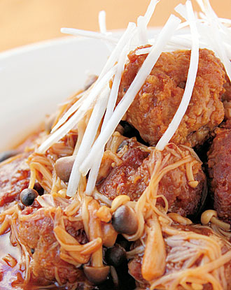 肉団子のきのこ甘酢あんかけ 肉団子のきのこ甘酢あんかけ